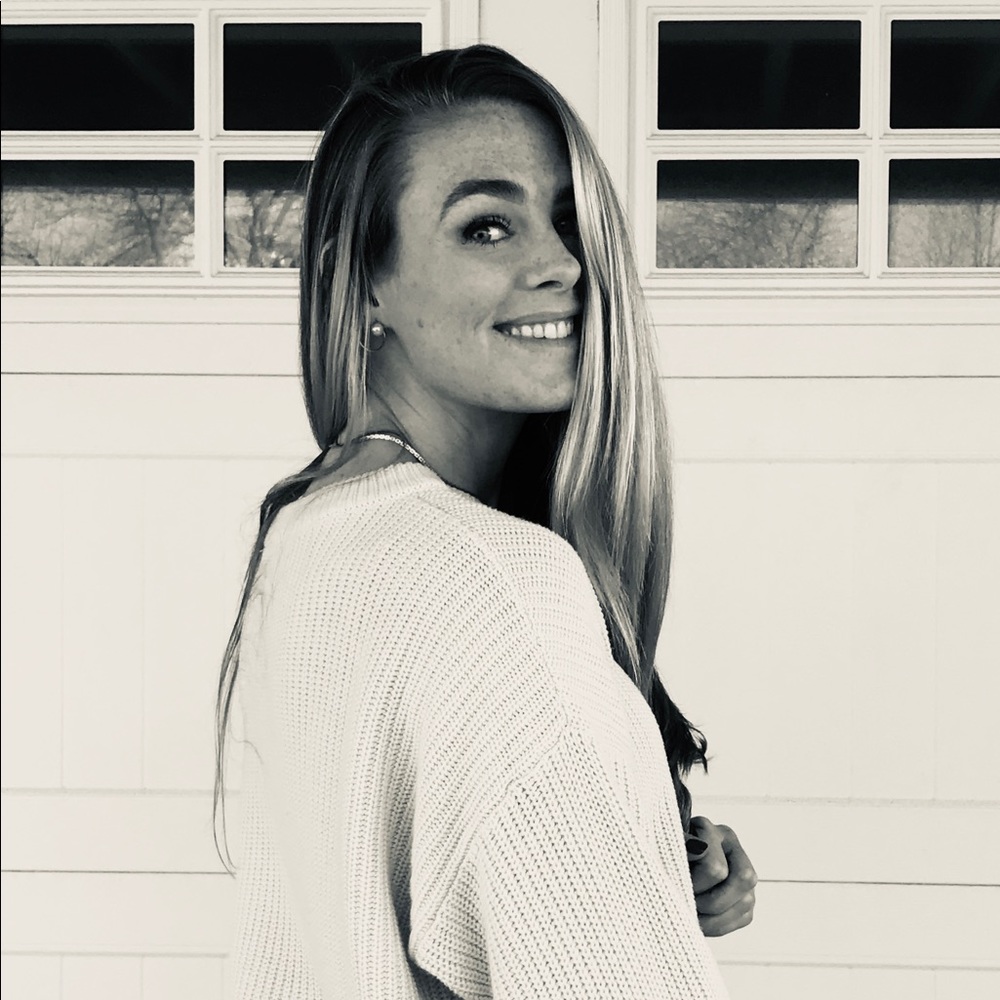 Meet your Posher, Caroline